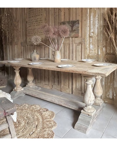 Sublime table de monastère